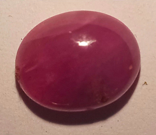 Rubin cabochon opak pink - -opak,
