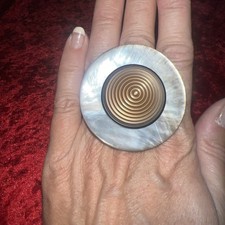 Toller neuer großer Ring - Perlmutt - Recycling  Onesize, Größe variabel