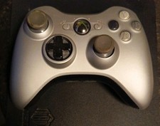 Microsoft Play & Charge Kit