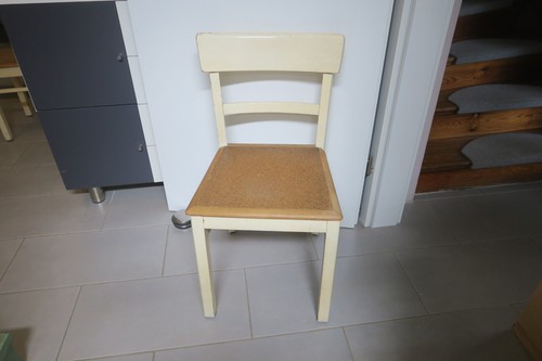 Alter stuhl holz - ,