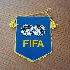 Fußball Wimpel FIFA - gut erhalten