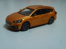 Ford Focus ST Turnier Gold