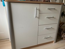 Wickelkommode (weiß) mit Anbaubrett und Regal