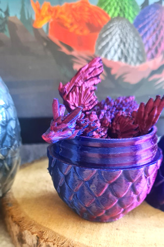 Drachenei mit drache - drache, 3d