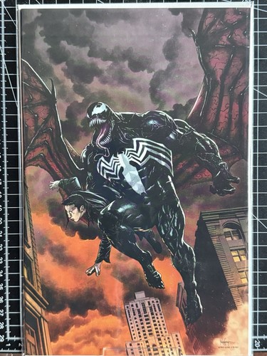 Venom annual virgin - 1,