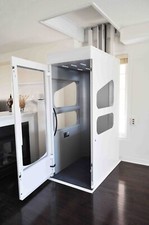ROLLSTUHLLIFT AUFZUG FAHRSTUHL WHEELCHAIR LIFT ROLLSTUHLHEBEBÜHNE HUBLIFT