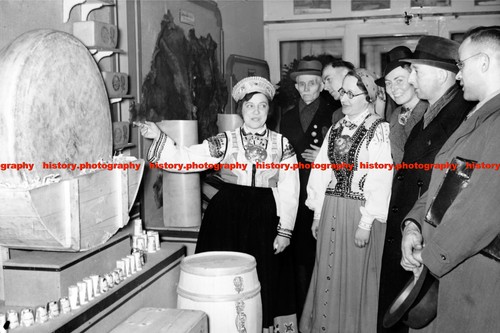 F018747 lettischer messestand - lettischer,