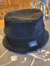 UGG HUT / MÜTZE SCHWARZ NEU !