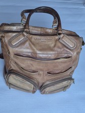 Große Liebeskind Berlin