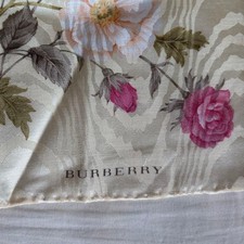 Burberry Seidentuch Blumenmuster Creme 55 cm x 58 cm