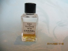 No 19  -  Coco Chanel  Edt  4 ml  Parfum Miniatur