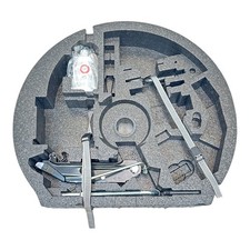 Werkzeugkasten Kofferraumwanne Wagenheber Audi A3 Seat VW 8P0012109G