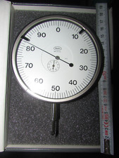 MAHR  Messuhr Code Nomer 2300-0311-1 0,001mm 810G  (C431)