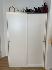 Kleiderschrank mit Schiebetüren, Weiß, 117x 176 cm