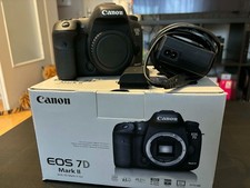 Canon EOS 7D Mark II 20.2 MP 