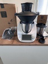 Thermomix TM6 Weiß mit  2. Mixtopf Und Zubehör Sehr Guter Zustand mit OVP