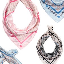 Bandana Halstuch 70x70 Love is