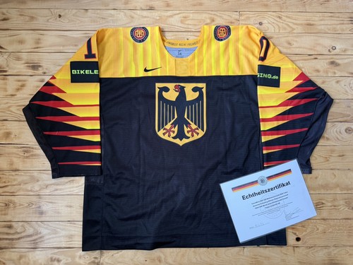 Game worn deb u20 - worn,