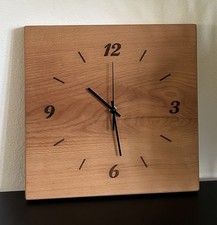 Wanduhr Holz Buche quadratisch