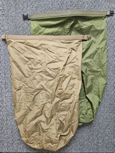 Brit army drybag - brit.,