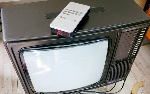 Retro saba ultracolor - retro, tv