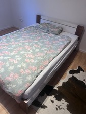 Bett 140x200 Hemnes weiß mit Lattenrost und Matratze