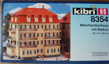 Kibri 8354 / 38354 Mehrfamilienhaus mit Balkon Bausatz HO NEU/OVP