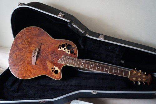 Gitarre mit corpus und - corpus,