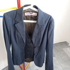 Besonderer Damenblazer von Nikita de Nimes!