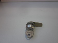 Einbau Schloß DOBLINA DDR neu