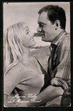 AK Schauspieler Marina Vlady und Maurice Ronet in dem Film Die blonde Hexe 