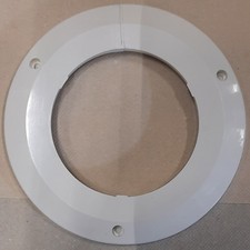 Vaillant Rosette DN 100 Weiß  Abgasrohrsystem 60/100  Hersteller Nr. 1470