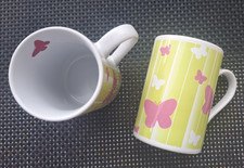 zwei Kaffeetassen-Pot, grün-Schmetterlinge, 240ml, 10 cm hoch ,7cm Durchmesser