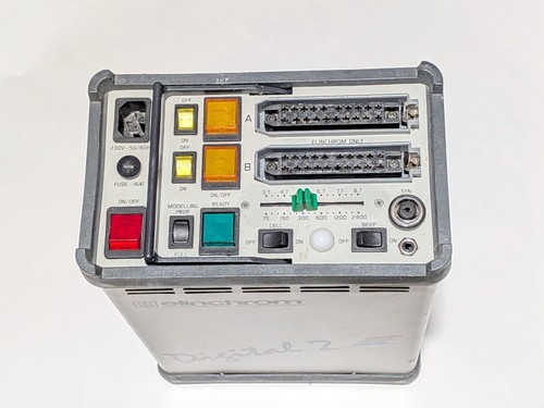 Elinchrom digital generator - elinchrom,