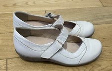 Ladysko  Damen Halbschuhe  Wie NEU Slipper Ballerinas  EUR 41 Beige Leder  012