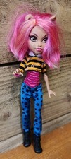 Monster High Puppe Howleen aus