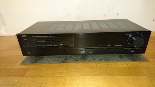 Jvc 142 amplificateur - ,