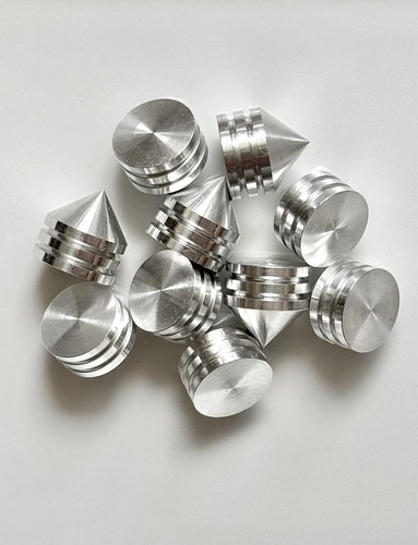 12x aluminium spikes - aluminium,