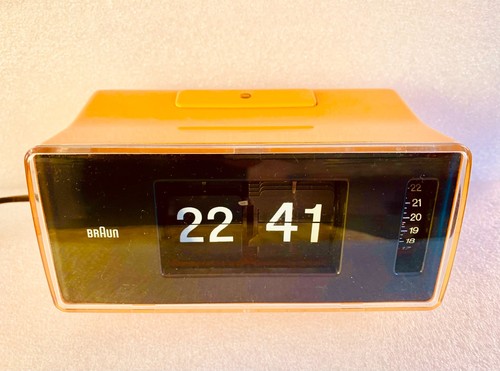 Braun klappzahlenuhr 4934 - klappzahlenuhr,