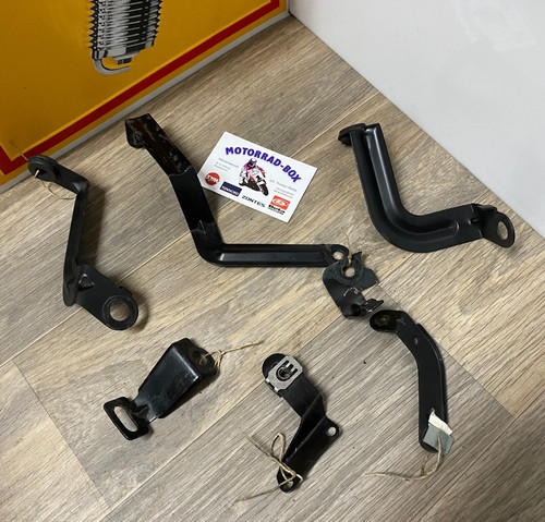 Triumph 595 diverse - diverse, halter