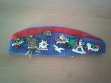 SELTEN---Altes Schiffchen mit alten Hutabzeichen