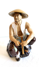 Keramik Figuren Handwerker schöne Farben und glanzvolle Glasur