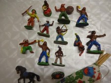 Konvolut  Indianer Cowboys DDR gemischt mit Zelt Sammler
