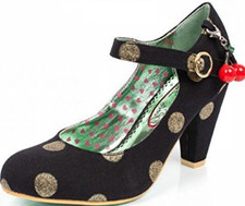 Poetic License Damen The Right