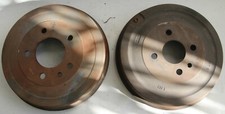 Bremstrommelsatz (2 Stück) hinten BMW E30 / 1500 - 2000 / E30 315 / E10 2002 T