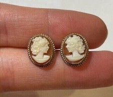 Vintage Britische Gekennzeichnet Zierliche RBS Geschnitzt Gemme 9k Gelbgold Stud