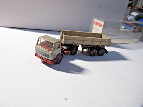 Wiking mercedes - 1:87,