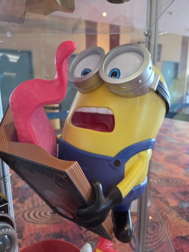 Minions monster film - &,