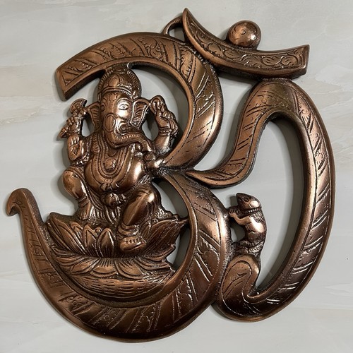 Ganesha symbol - om,