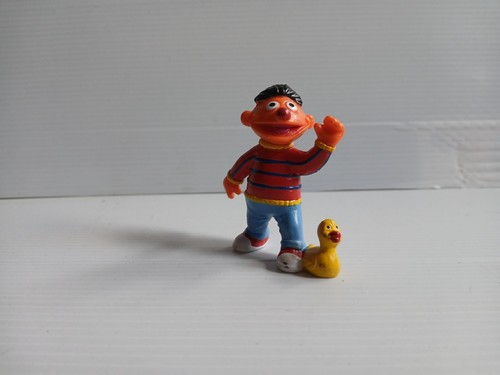 Figur ernie mit - figur,